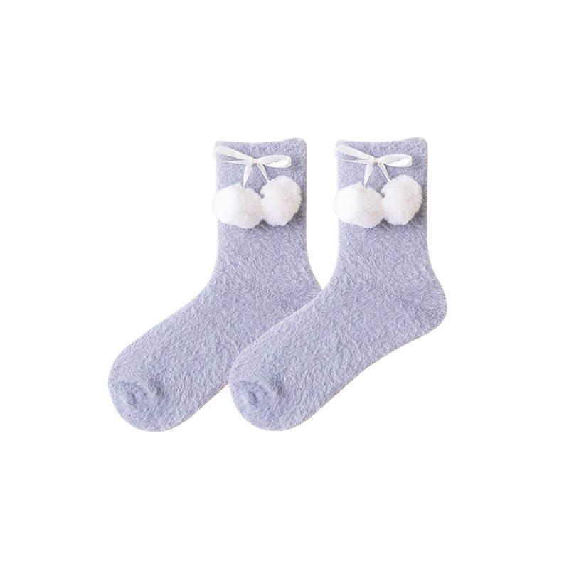 Sweetnana コージークルーソックス for Women – ふわふわで超ソフトなソックス、かわいいポンポンシリーズ、冬にぴったりの厚手で暖かい。