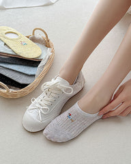 5-Pack Women's No Show Socks Cartoon Embroidery Invisible Liner Non Slip Socks