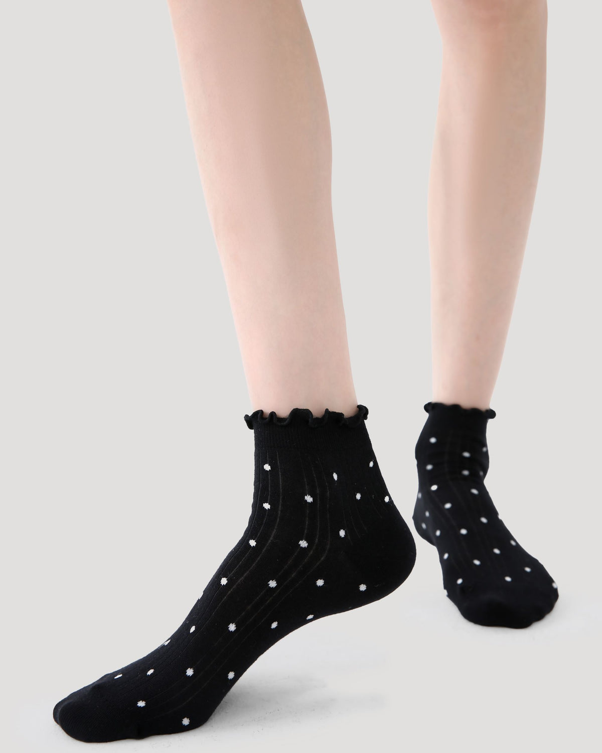 5 Pack Womens Ankle Socks Black White Ruffle Dot Cross Pattern Combed Cotton