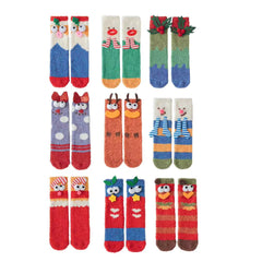 Sweetnana 女性用の快適なクリスマスチューブクルーソックス、超ソフトなふわふわ冬用ストッキング、厚手の滑り止めスリッパソックス、ホリデーの快適さに最適