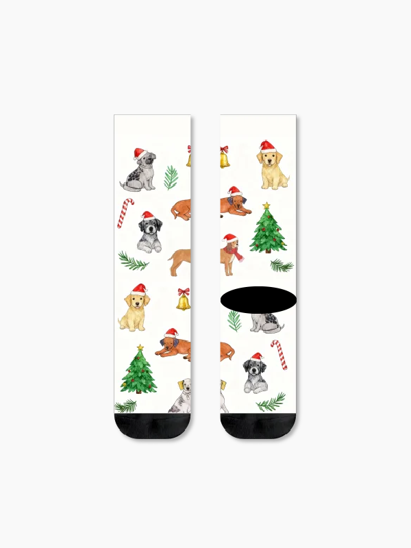 クリスマス子犬 クルーソックス サンタ帽子の犬＆クリスマスツリー 総柄プリント