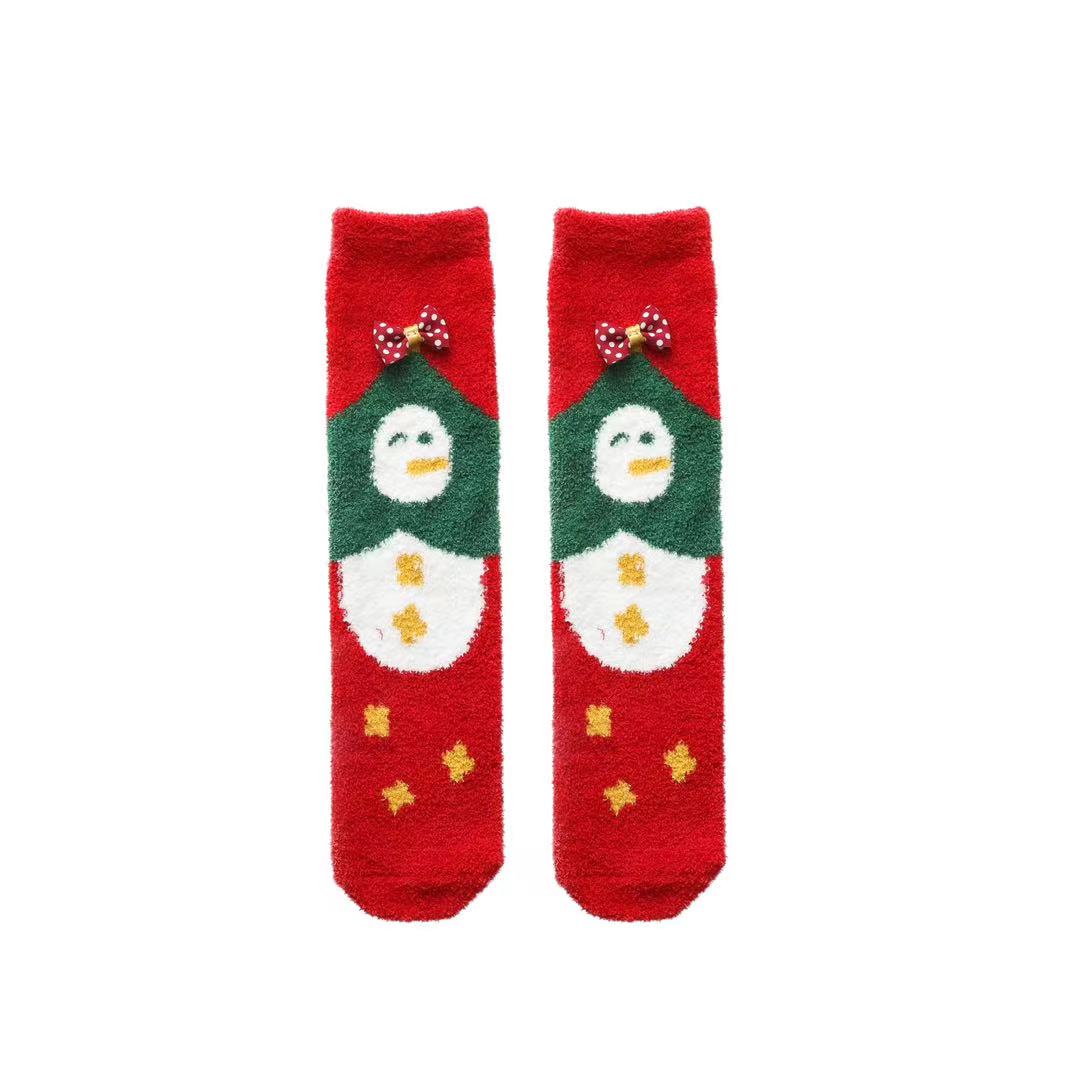 Sweetnana 女性 & 子供用クリスマスチューブクルーソックス、快適な厚手のふわふわソックス、完璧なホリデーギフト、暖かさと快適さのための超ソフトな冬用ストッキング