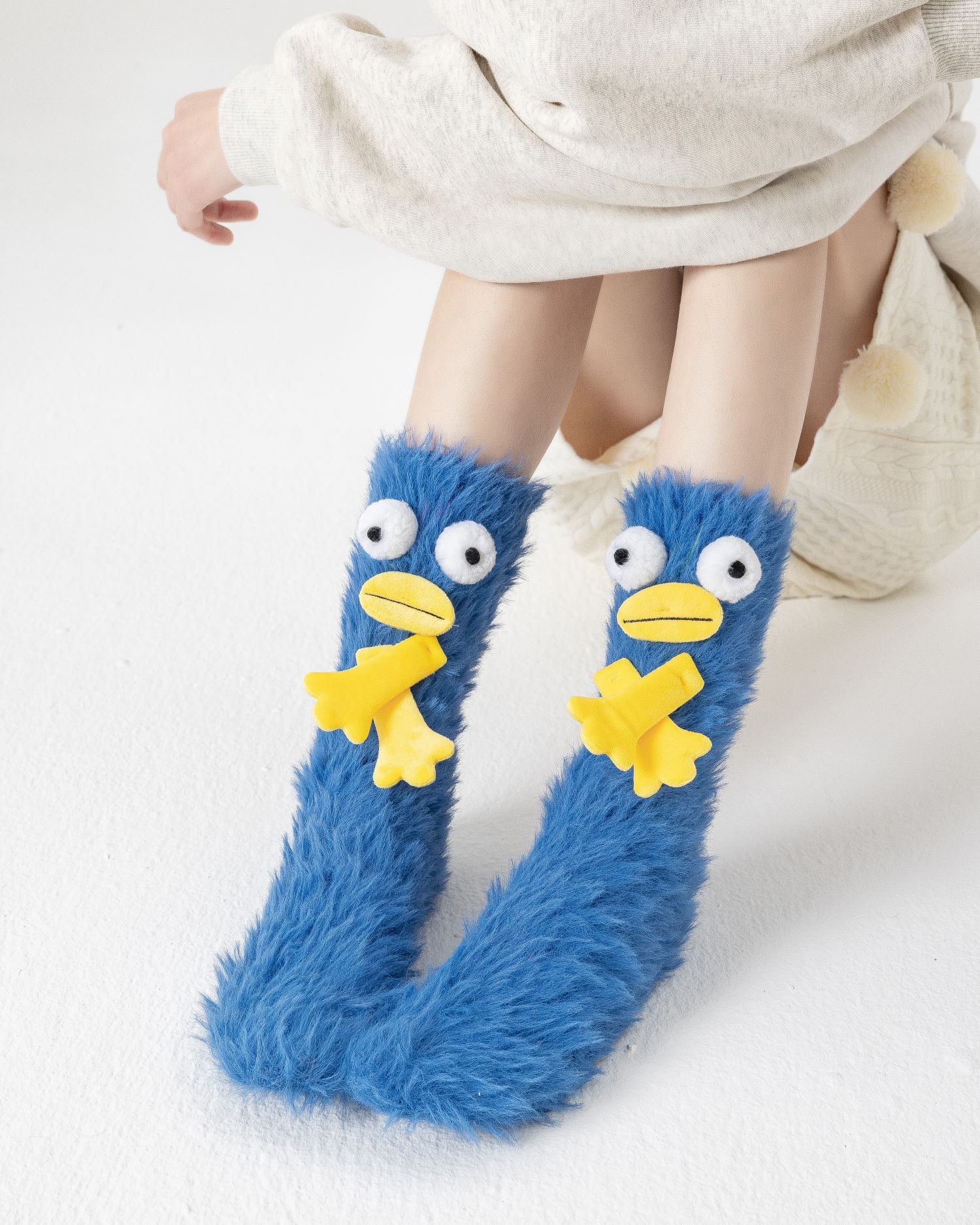 禮盒套裝女款中筒襪子毛絨保暖柔軟趣味搞怪卡通怪獸襪子