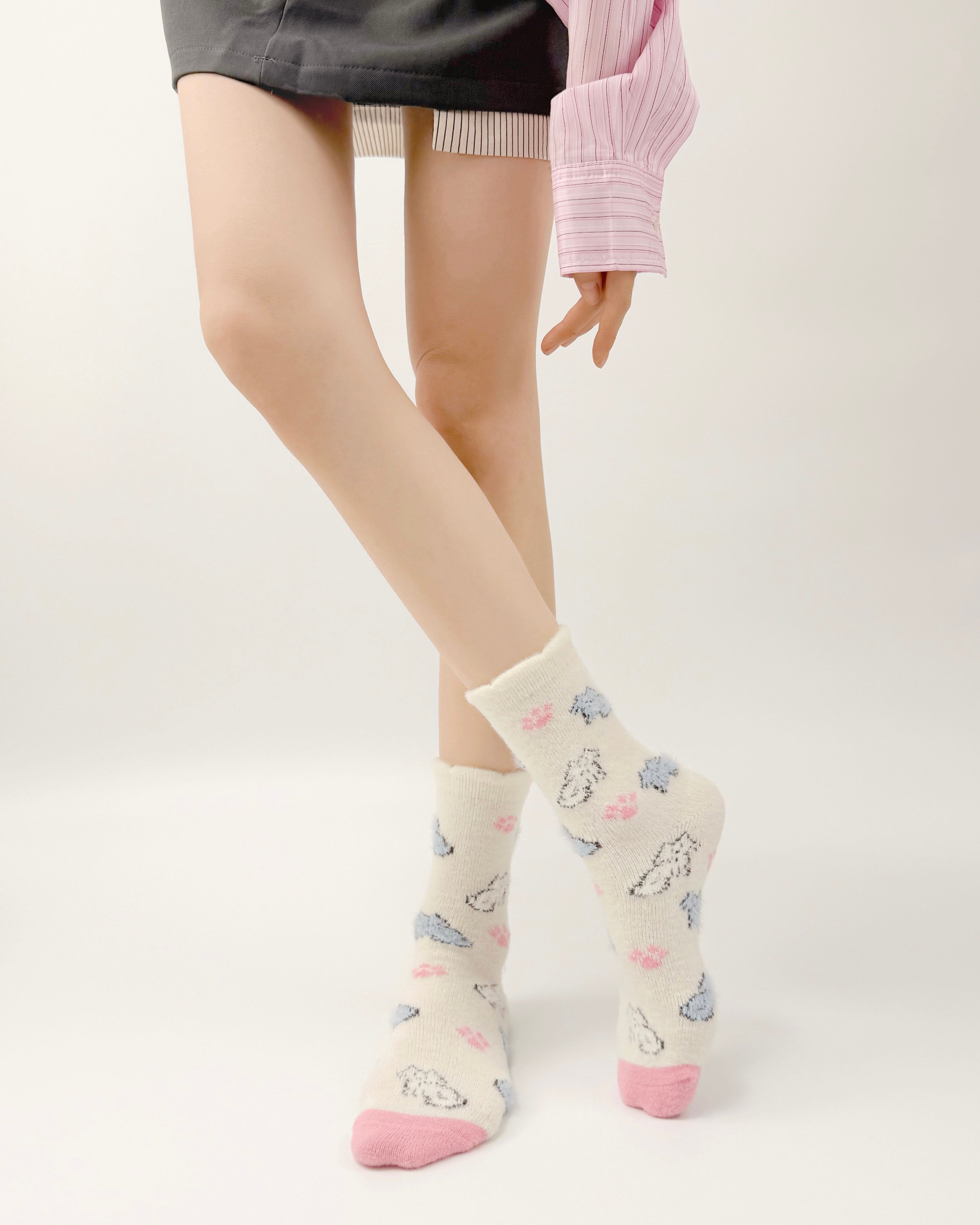 Gift Box Set Womens Crew Socks Cat Series Fuzzy Cozy Non Slip