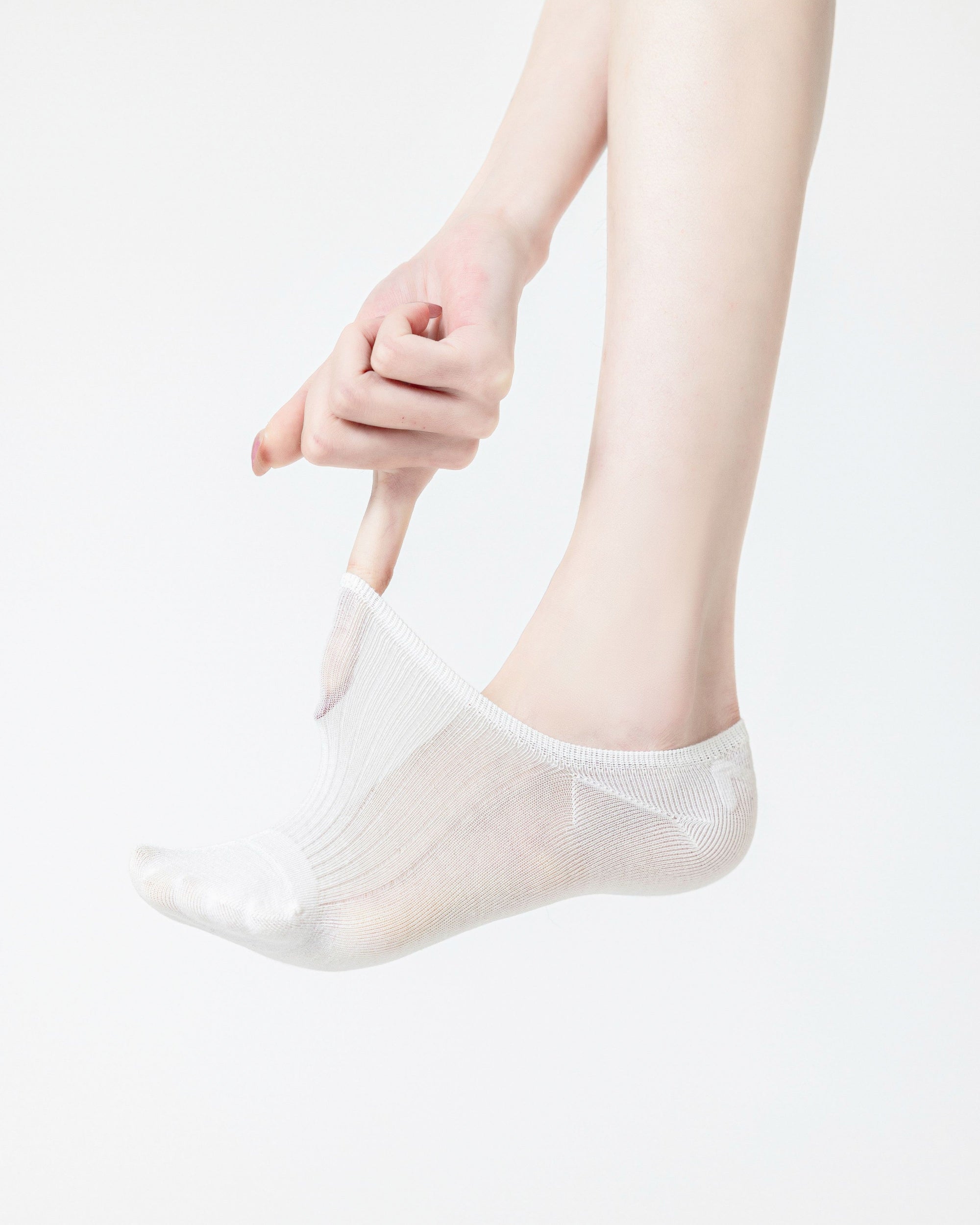 Gift Box Set Womens No-Show Socks Mulberry Silk Blend Cooling Comfortable Fashion Styling