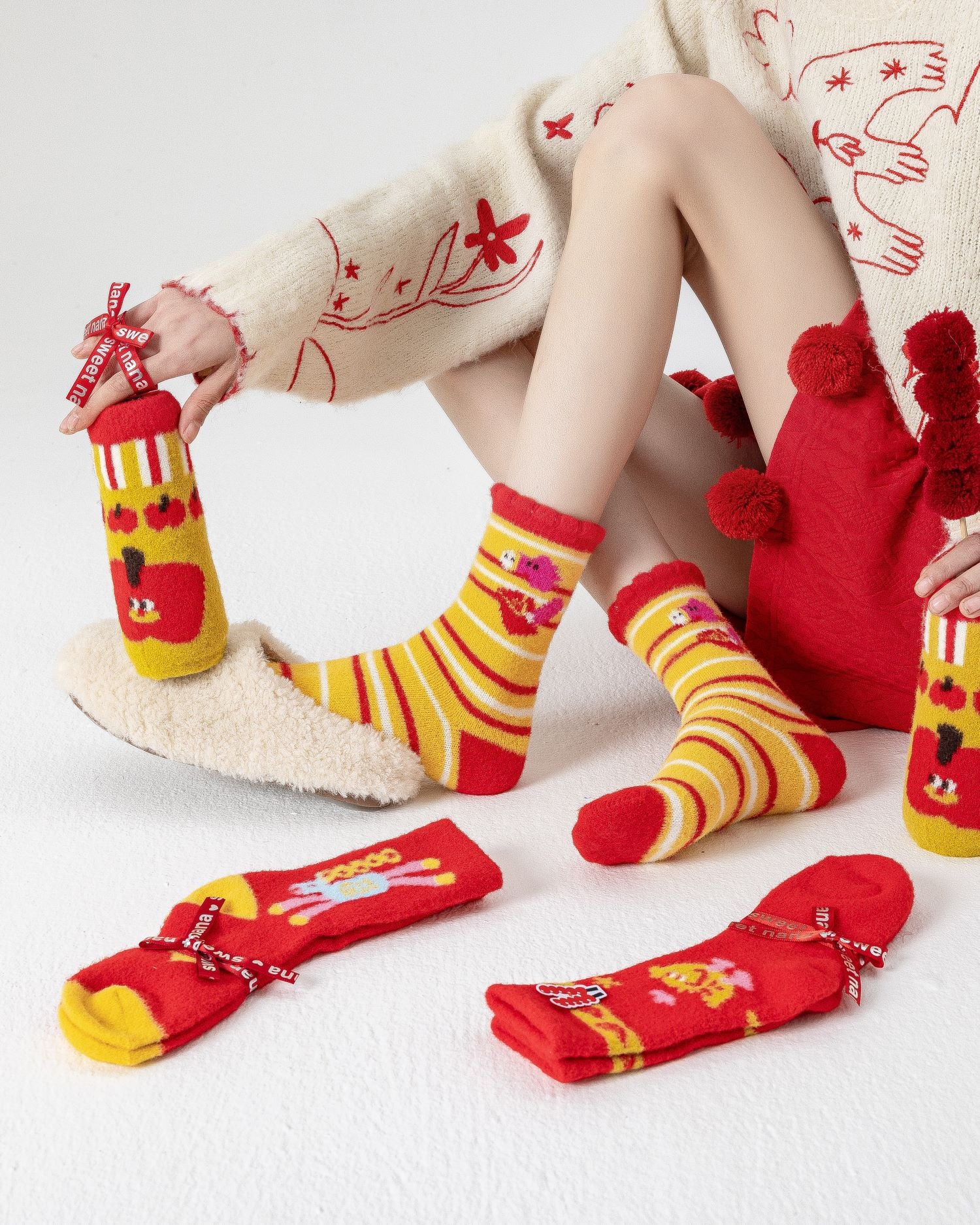 New Year Good Luck Persimmon Peanut Crew Socks Combed Cotton