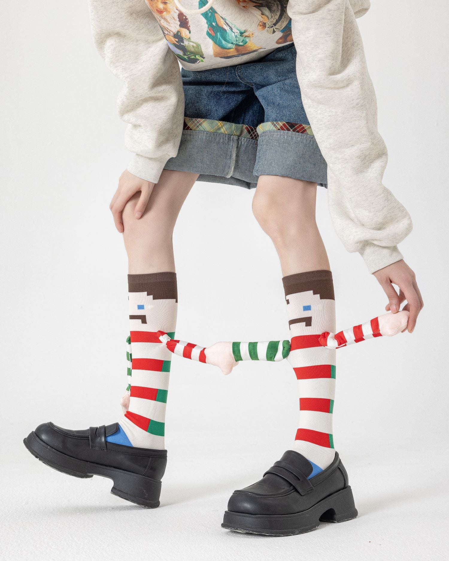 Party Exaggerated Holding Hands Figure Knee High Socks 3D Arms Fun Calf Socks