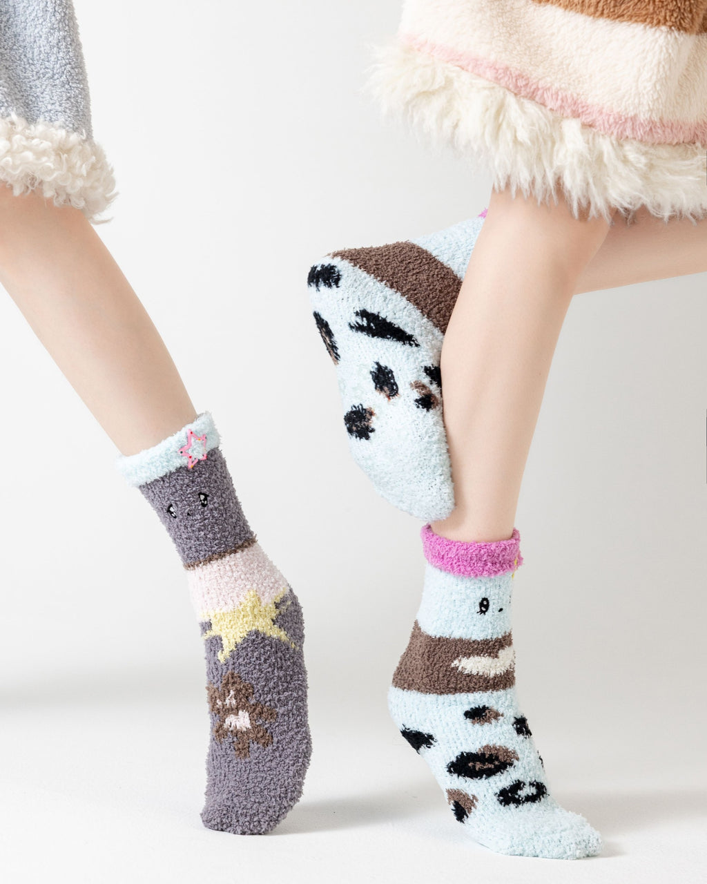 Perfect Bangs Fuzzy Floor Crew Socks