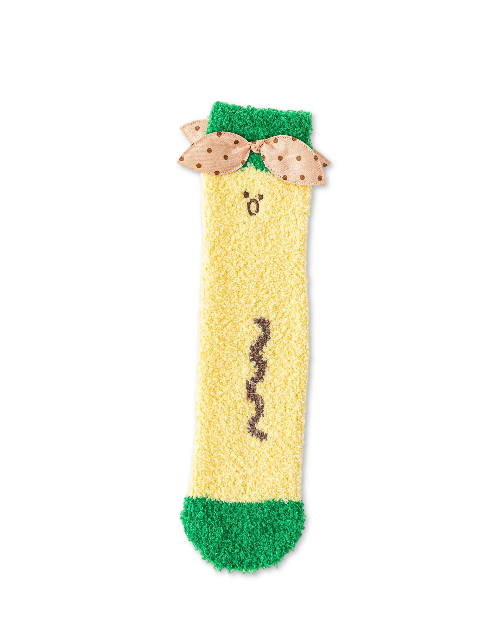 Polka Dot Leaf Fuzzy Floor Crew Socks