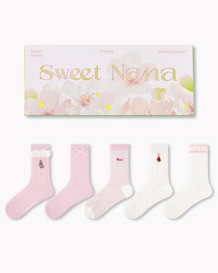 Sakura Limited Gift Box Set Womens Crew Socks Cherry Blossom Rabbit Pattern