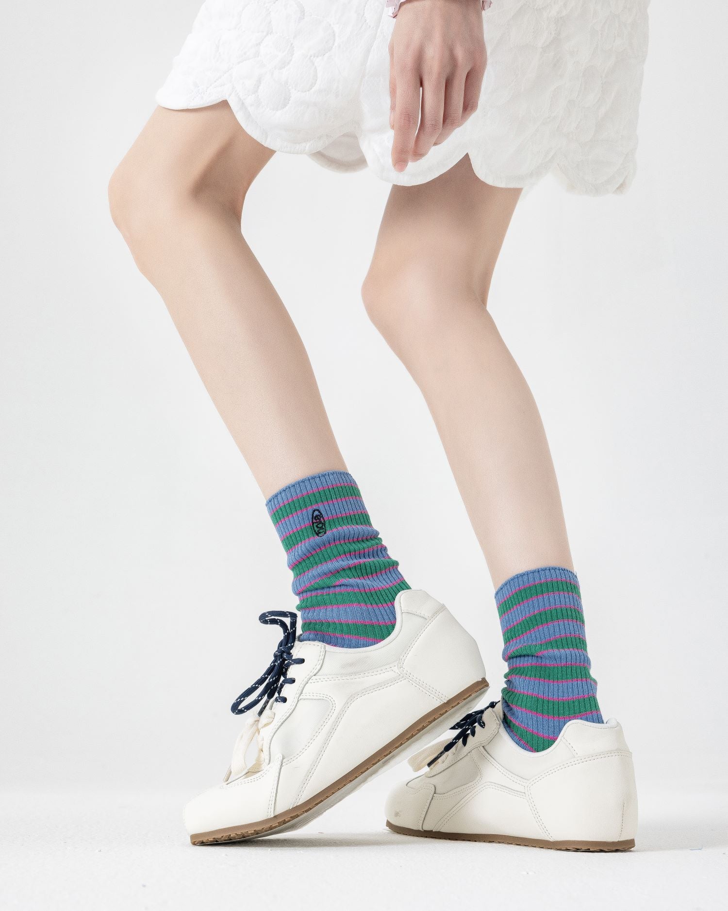 Women Crew Socks Classic Stripes Series Soft Breathable Casual Wear