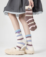 女款中筒襪子多色羽毛條紋系列毛絨保暖舒適室內襪子