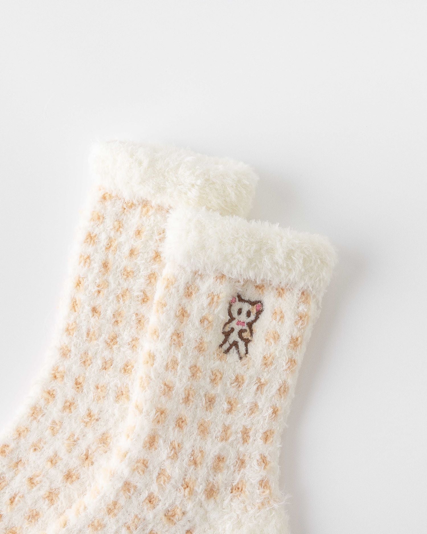 여성 크루 양말 체크 그리드 시리즈 보송보송하고 따뜻한 실내 양말