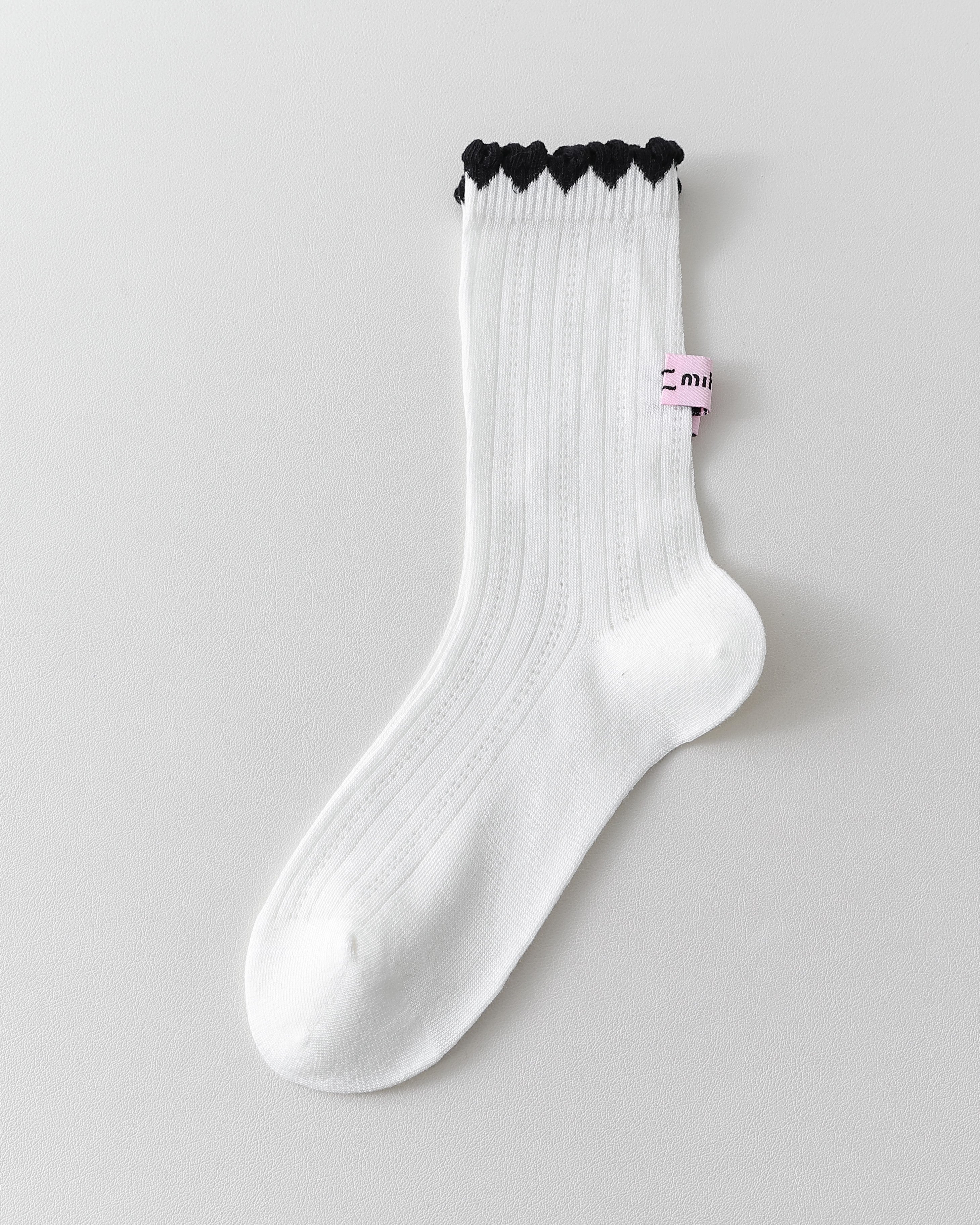 女款中筒襪子荷葉邊襪口後跟標籤時尚舒適