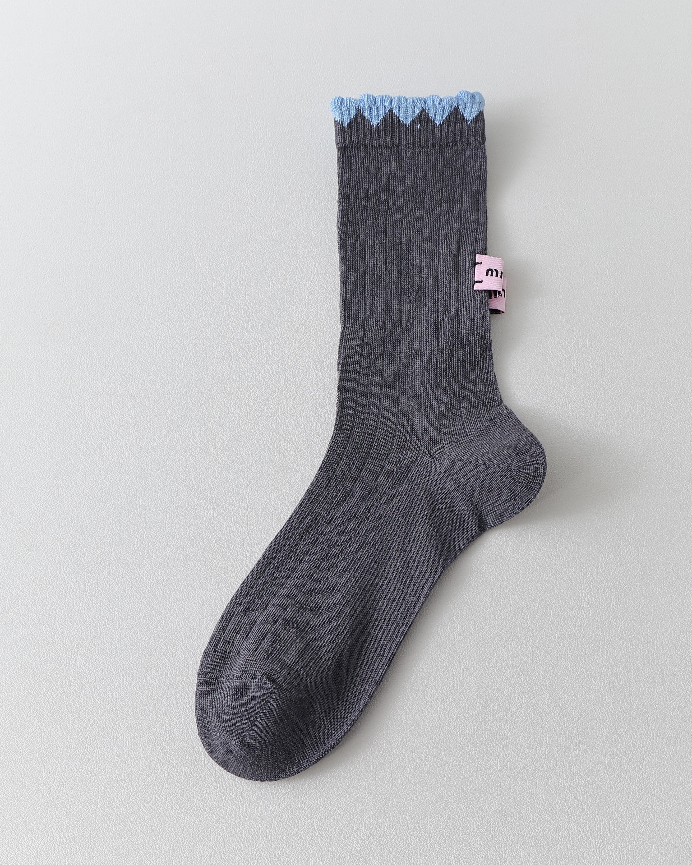 女款中筒襪子荷葉邊襪口後跟標籤時尚舒適