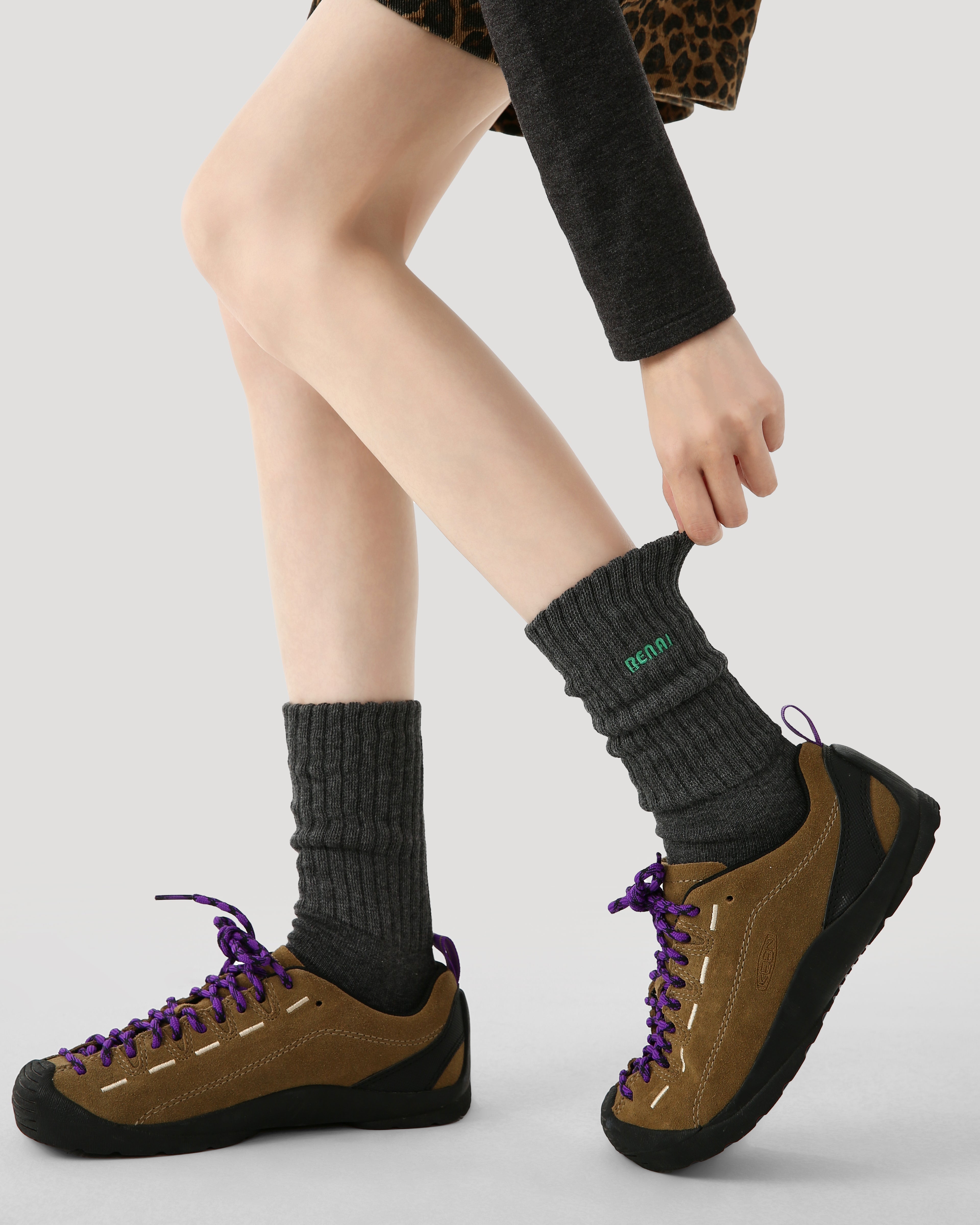 Women Crew Socks Simple Embroidery Casual Cotton Comfortable - SWEET NANA
