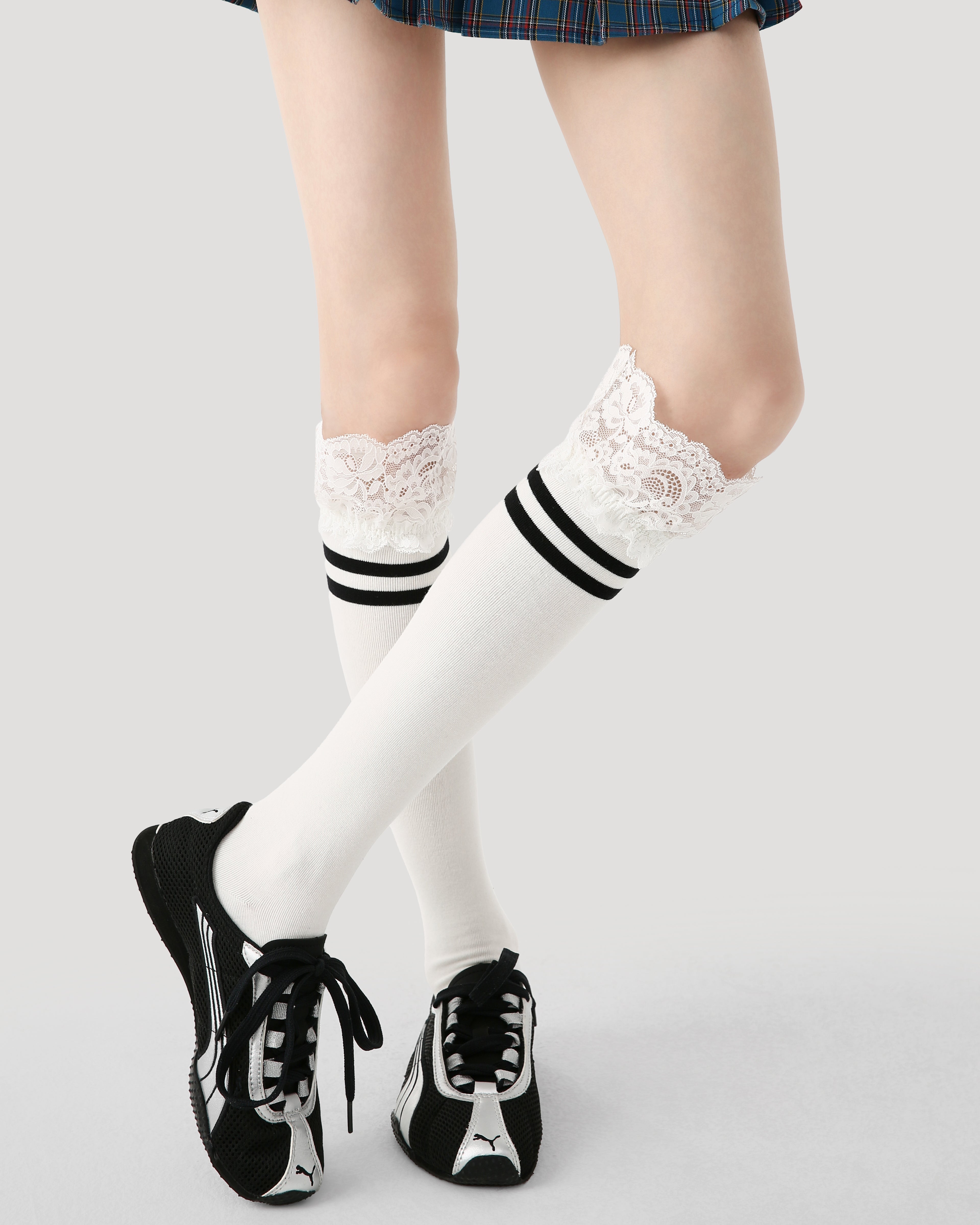 Women's Lace Top Striped Knee High Socks Soft Comfortable Breathable