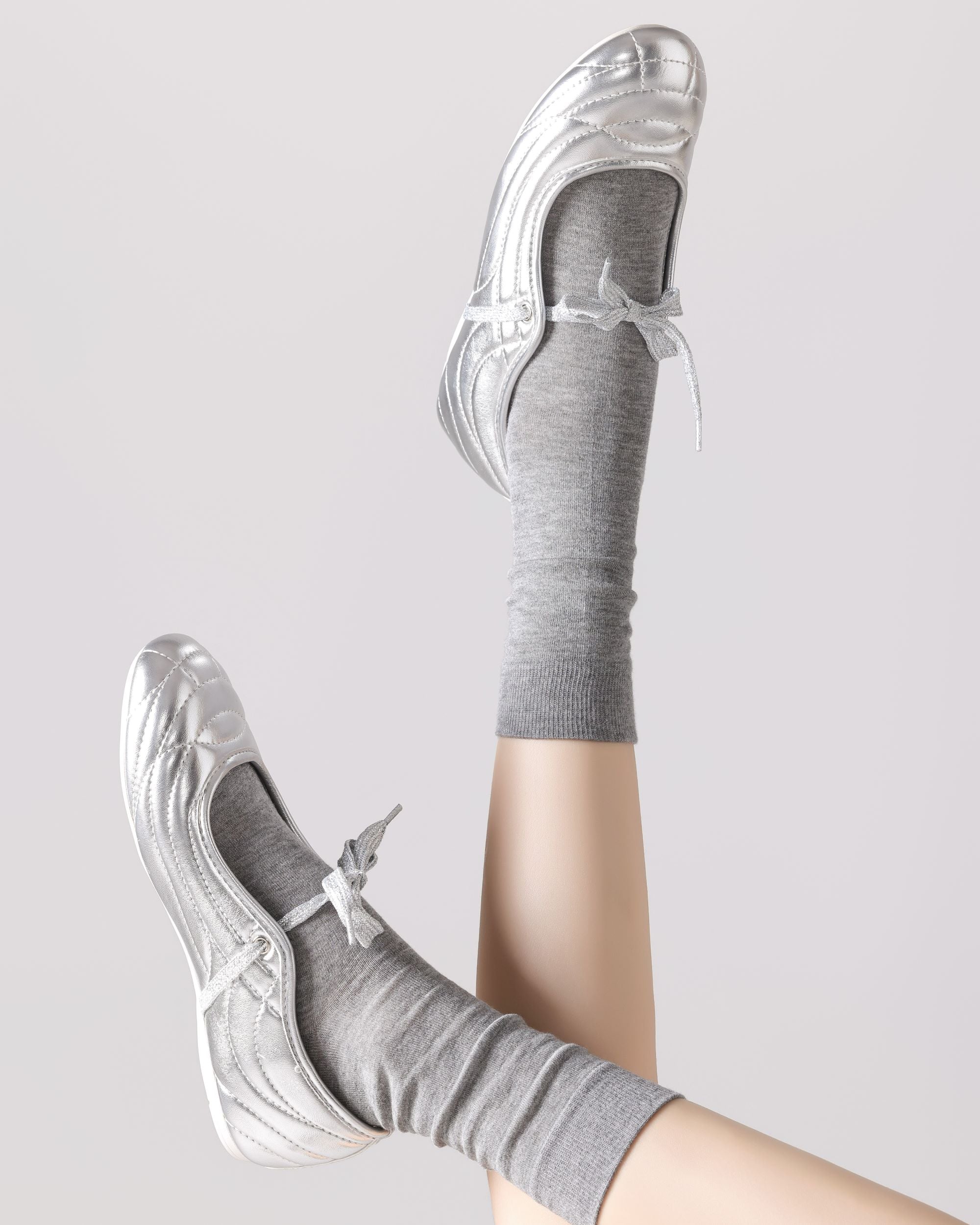 Womens Crew Socks Bamboo Fiber Seamless Breathable Versatile Black White Gray Secondary image
