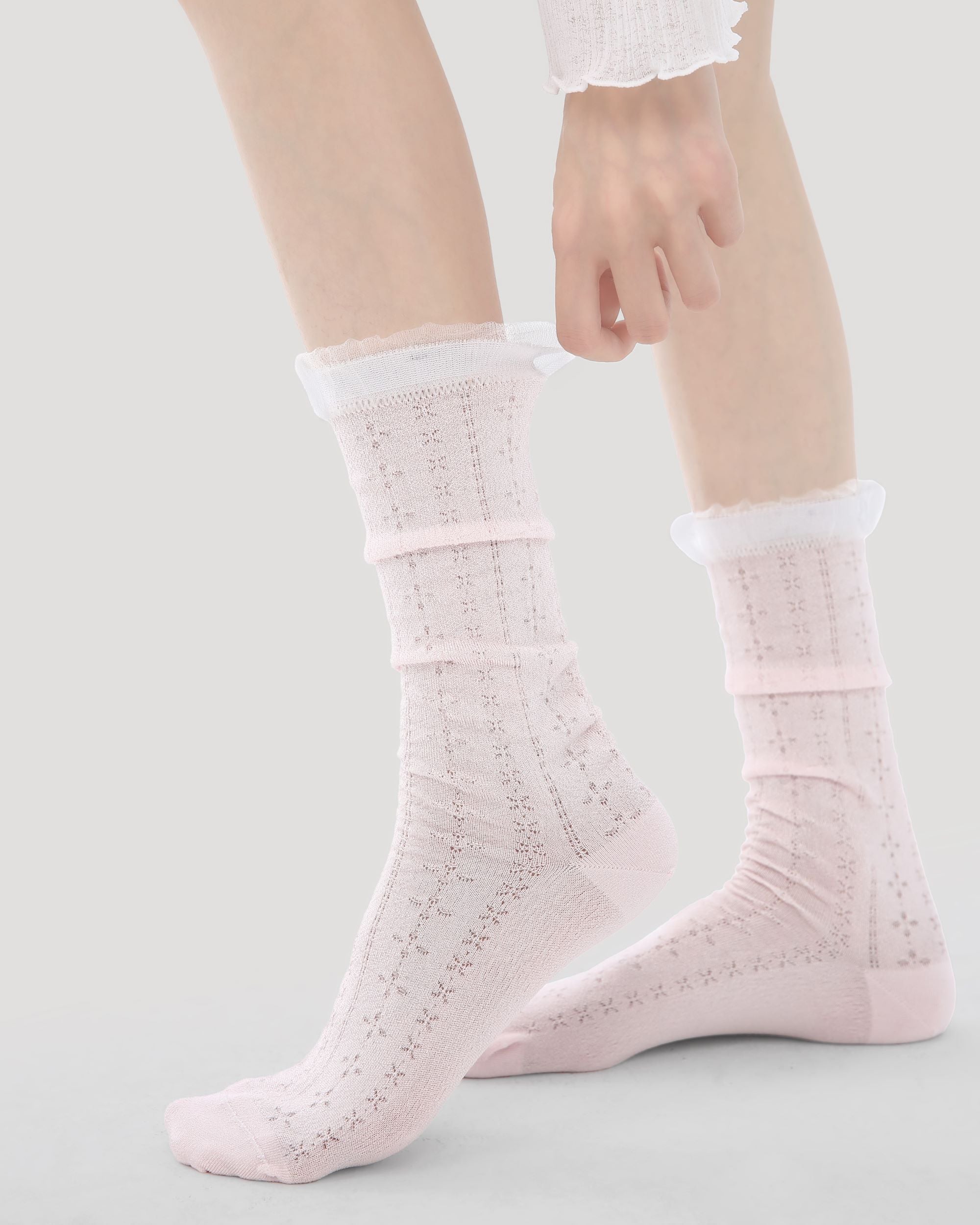 Womens Crew Socks Pastel Pink Blue Ruffle Ribbed Slouchy Everyday Main image