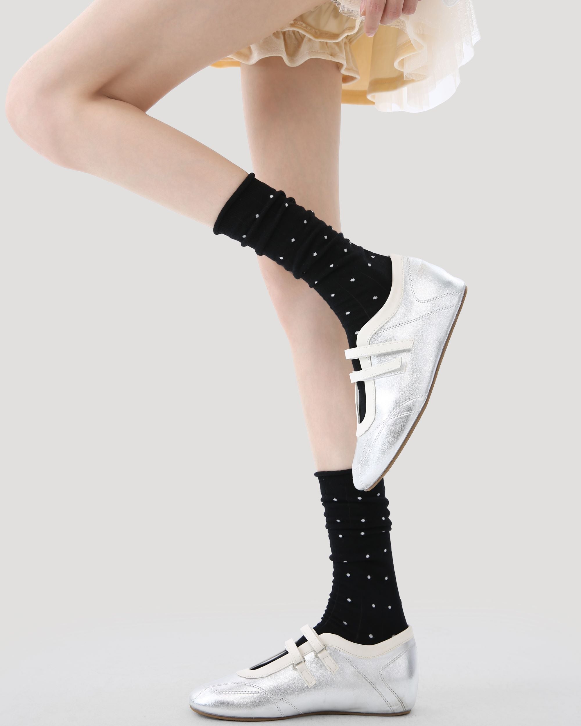 Womens Crew Socks Polka Dot Slouchy Color Contrast Everyday Combed Cotton Secondary image