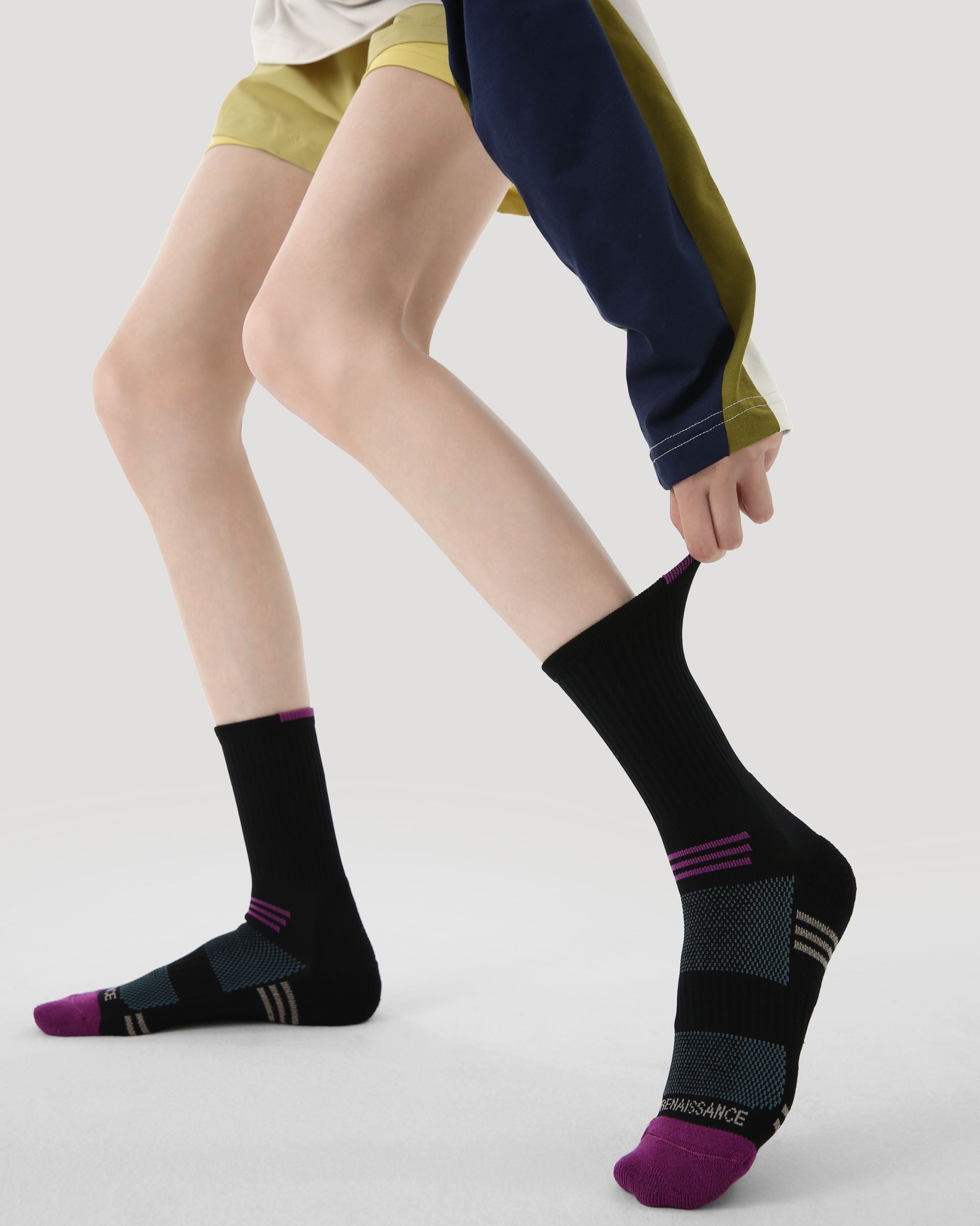 Womens Crew Thin Sports Compression Socks Cushioned Sole Black - SWEET NANA