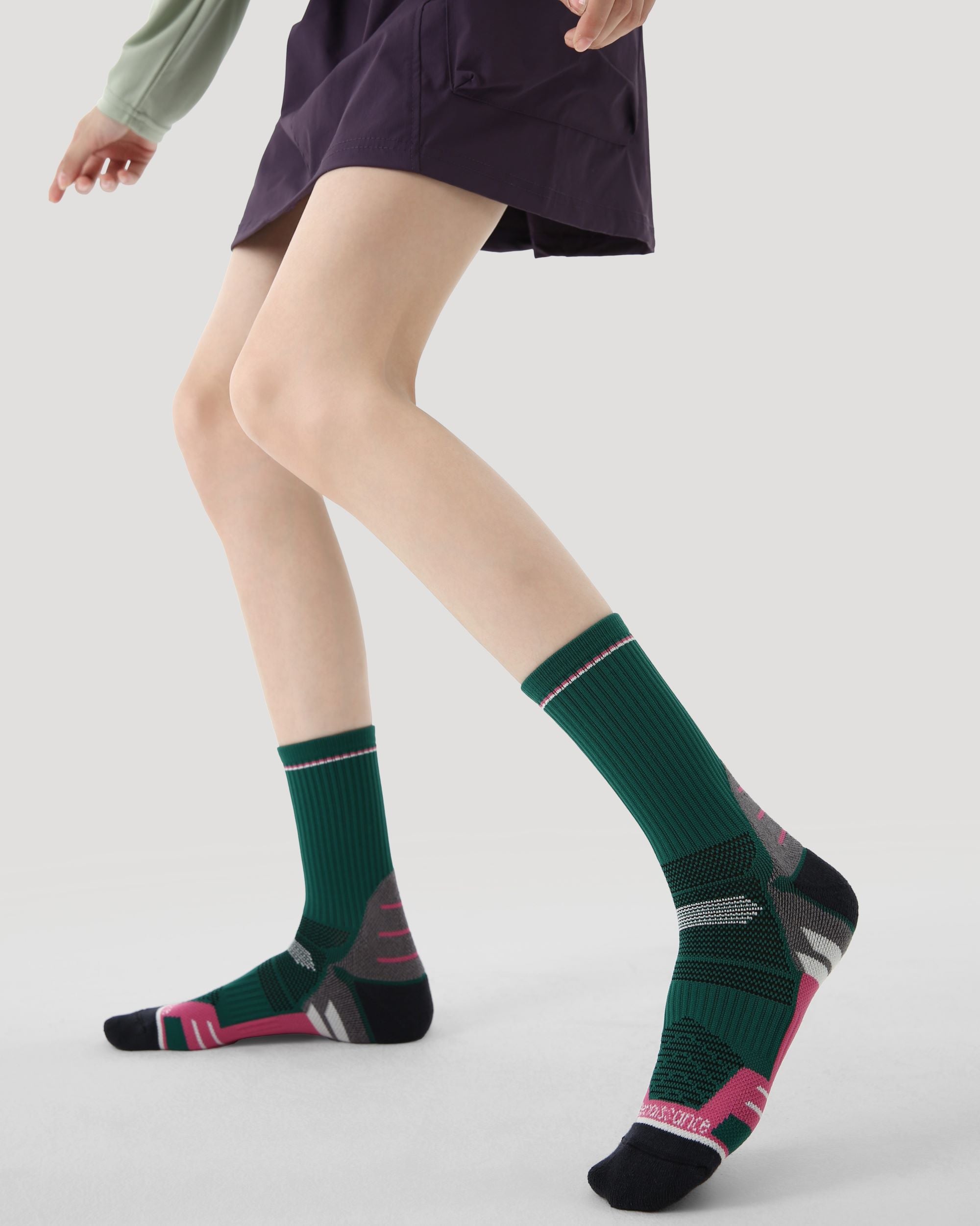 Womens Crew Thin Sports Compression Socks Cushioned Sole Green Secondary image