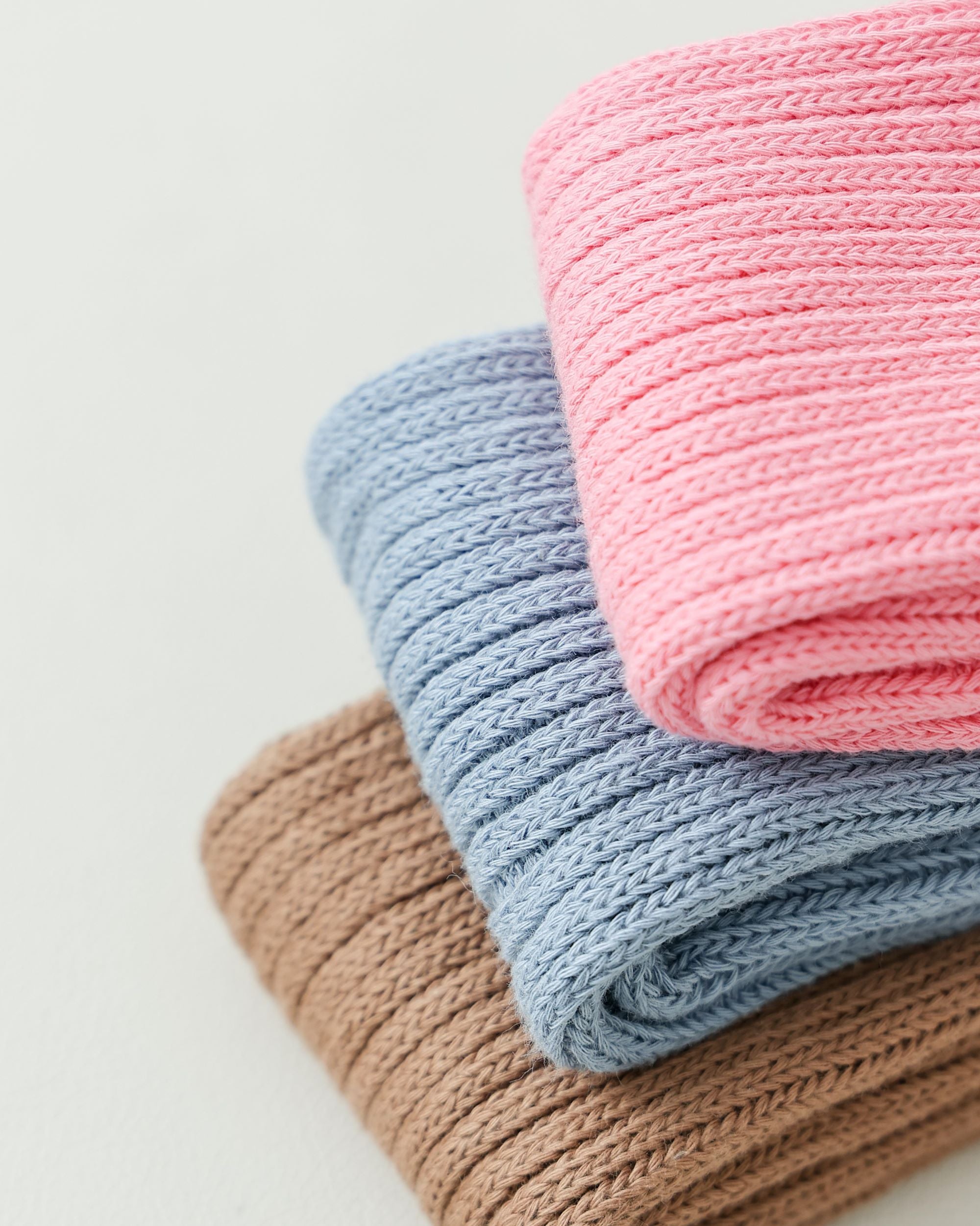 Womens Fashion Leg Warmers Ruffled Cuff Slim Look Thick Knit