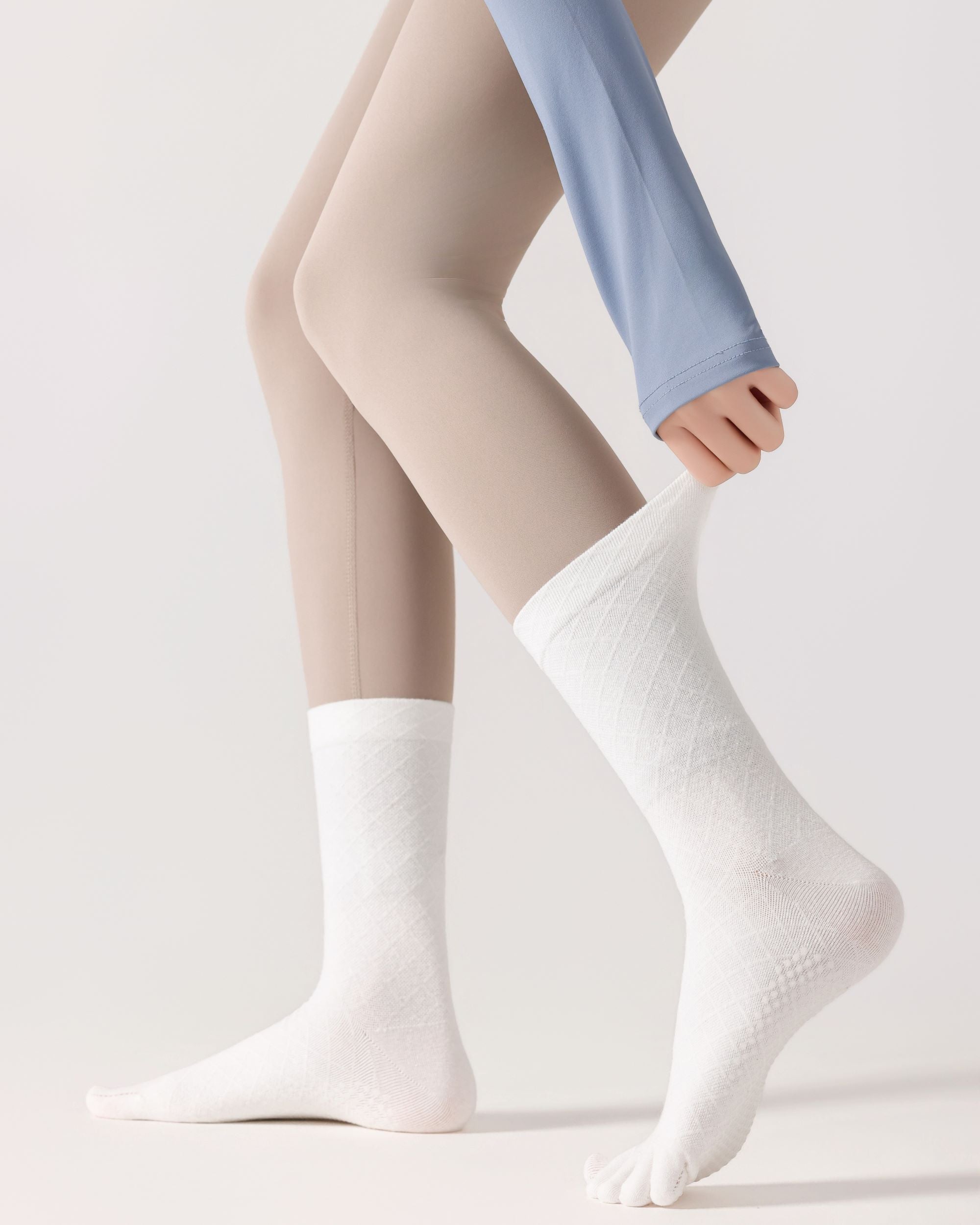 Womens Five Toe Crew Socks Diamond Pattern Grip Non Slip Ribbed Combed Cotton Secondary image