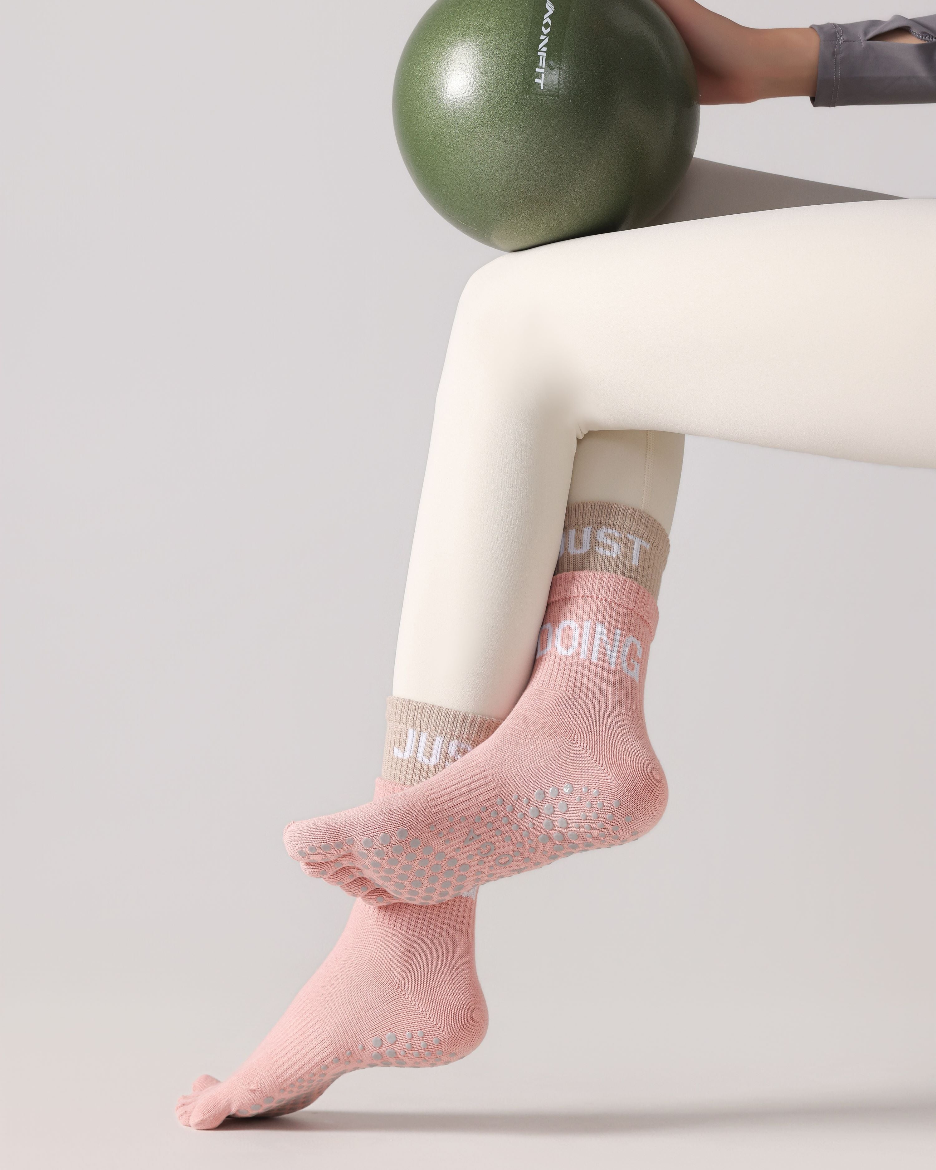 Womens Five Toe Yoga Socks Double Cuff Color Block Crew Non Slip