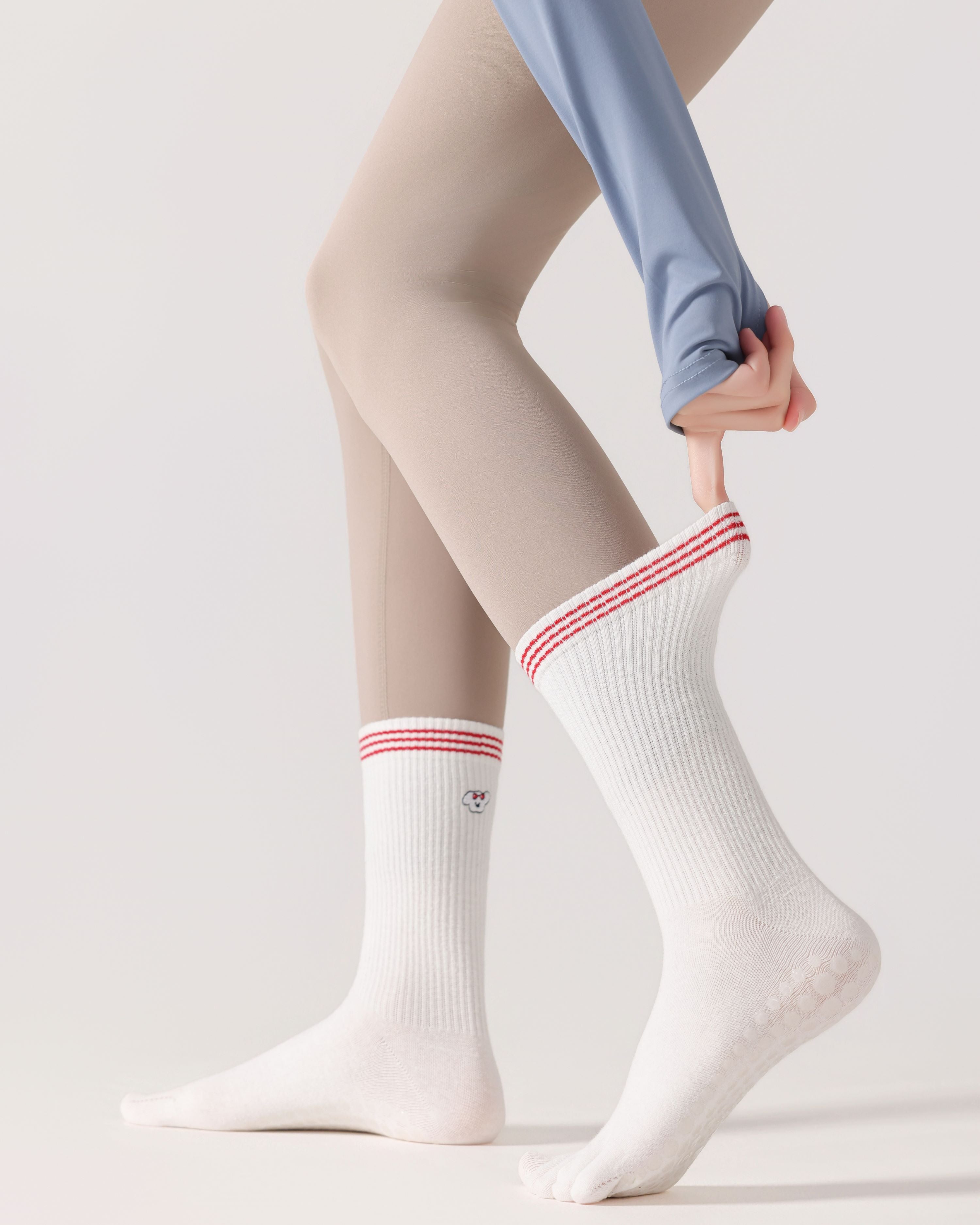 Womens Five Toe Yoga Socks Embroidered Non Slip Grip Breathable