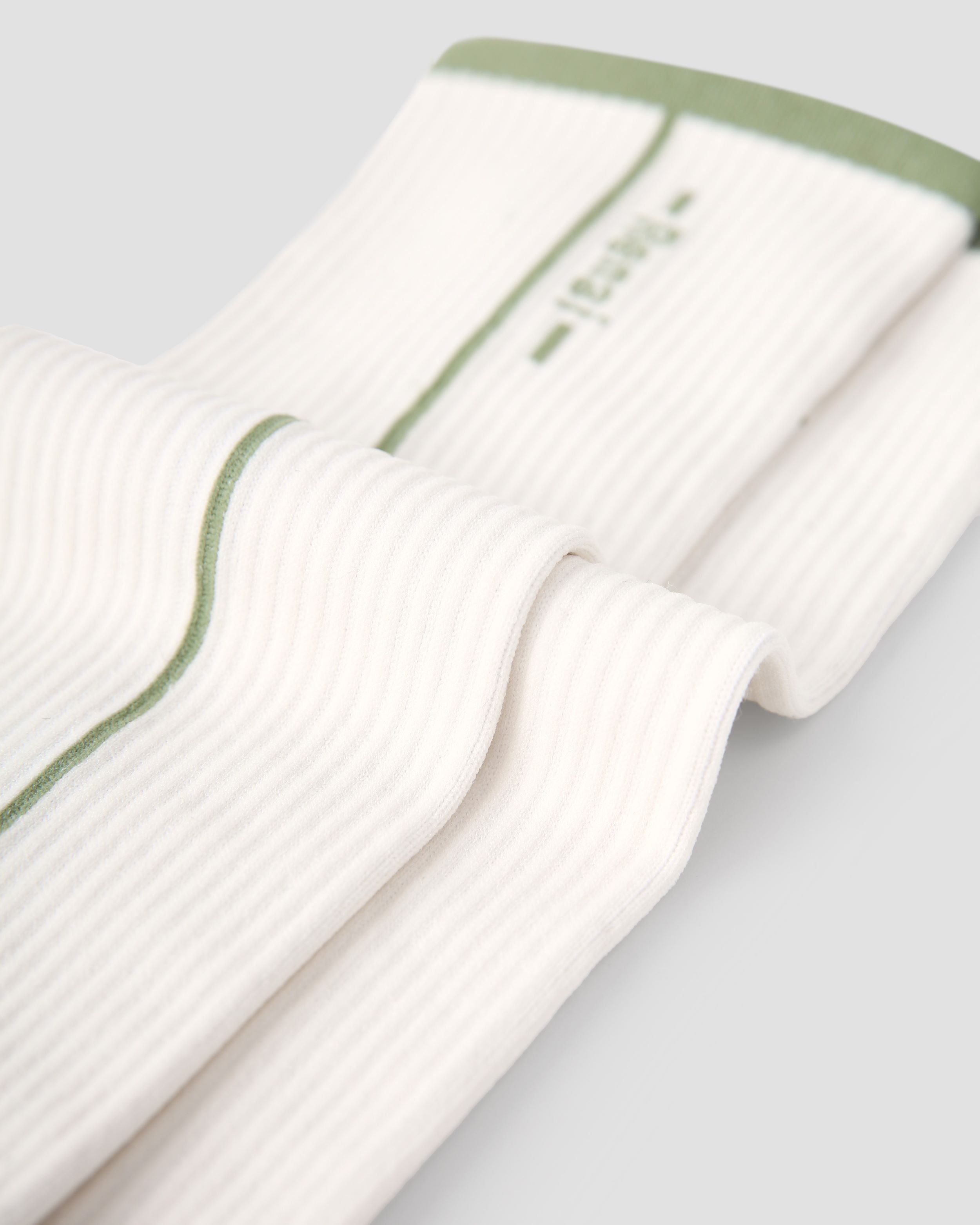 Womens Knee High Micro Pressure Thin Sports Compression Socks White