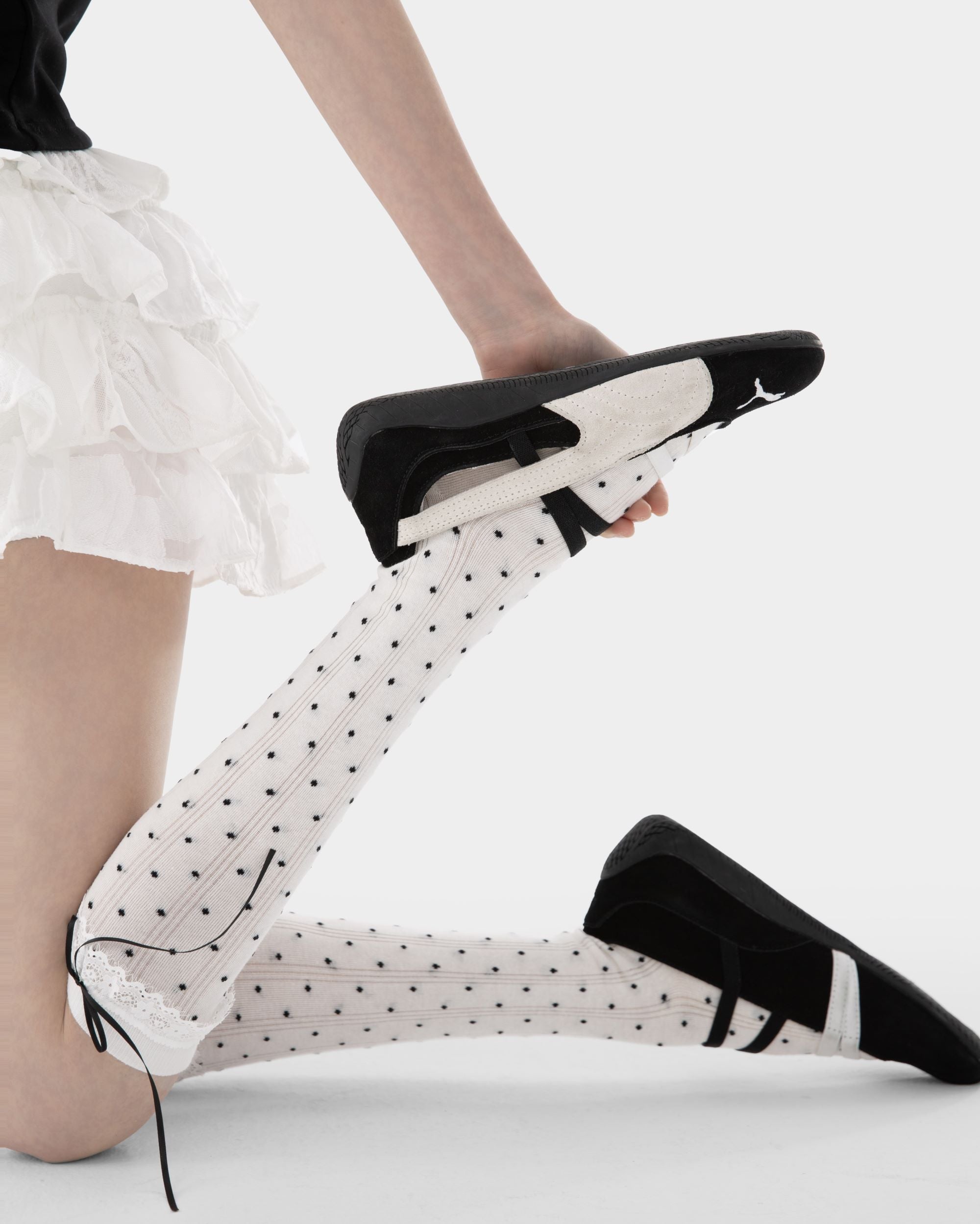 Womens Polka Dot Bow Lace Knee High Socks Sweet Korean Style