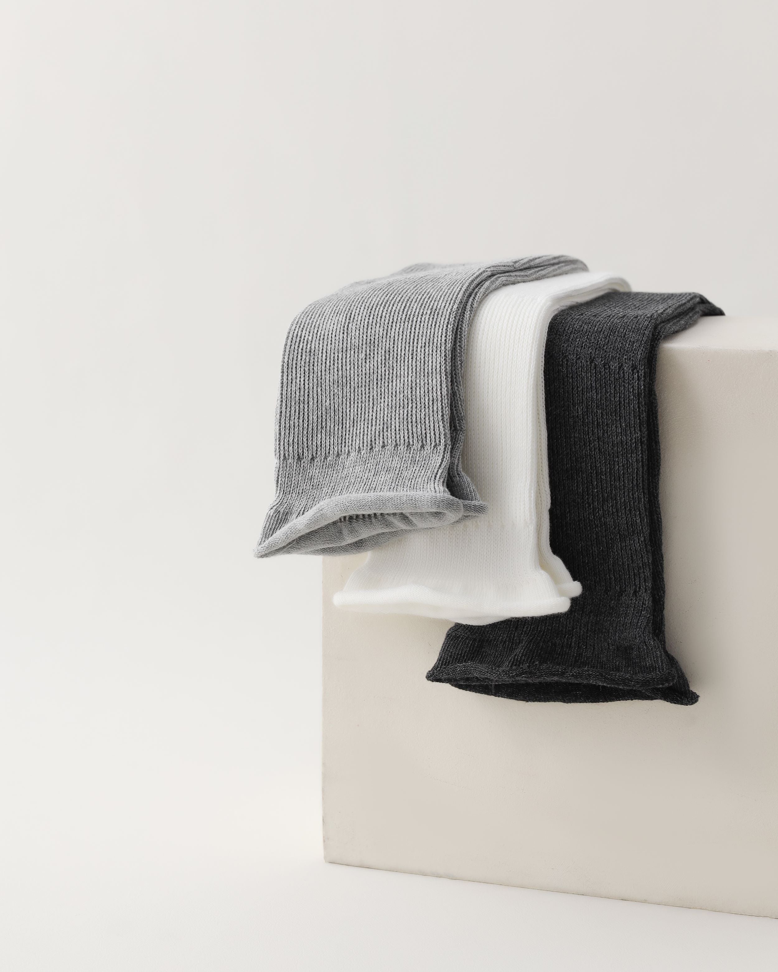 Womens Ruffle Top Knee High Socks Slouchy Ribbed Slim Look