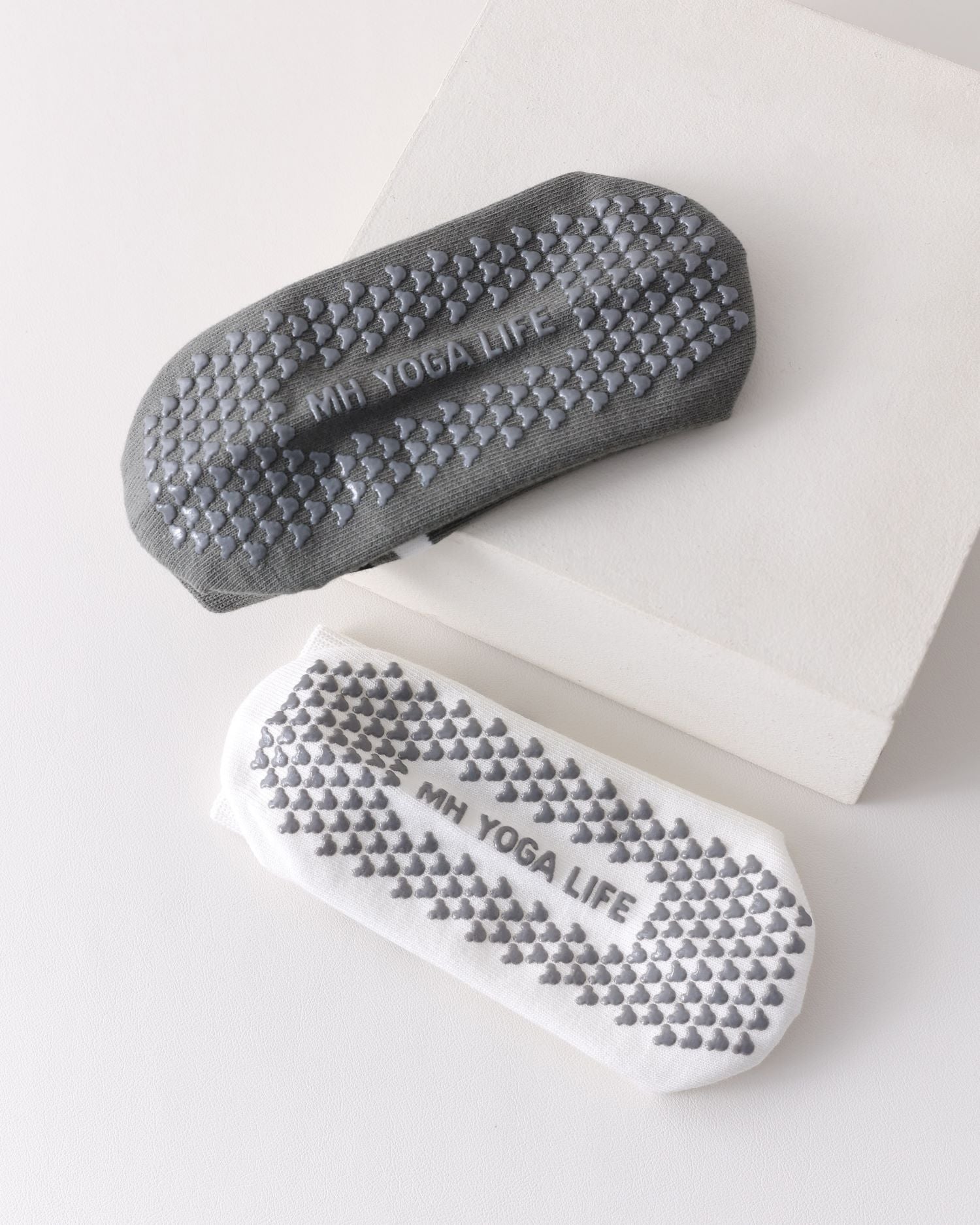 Womens Striped Yoga Socks Non Slip Breathable Crew Sport Socks