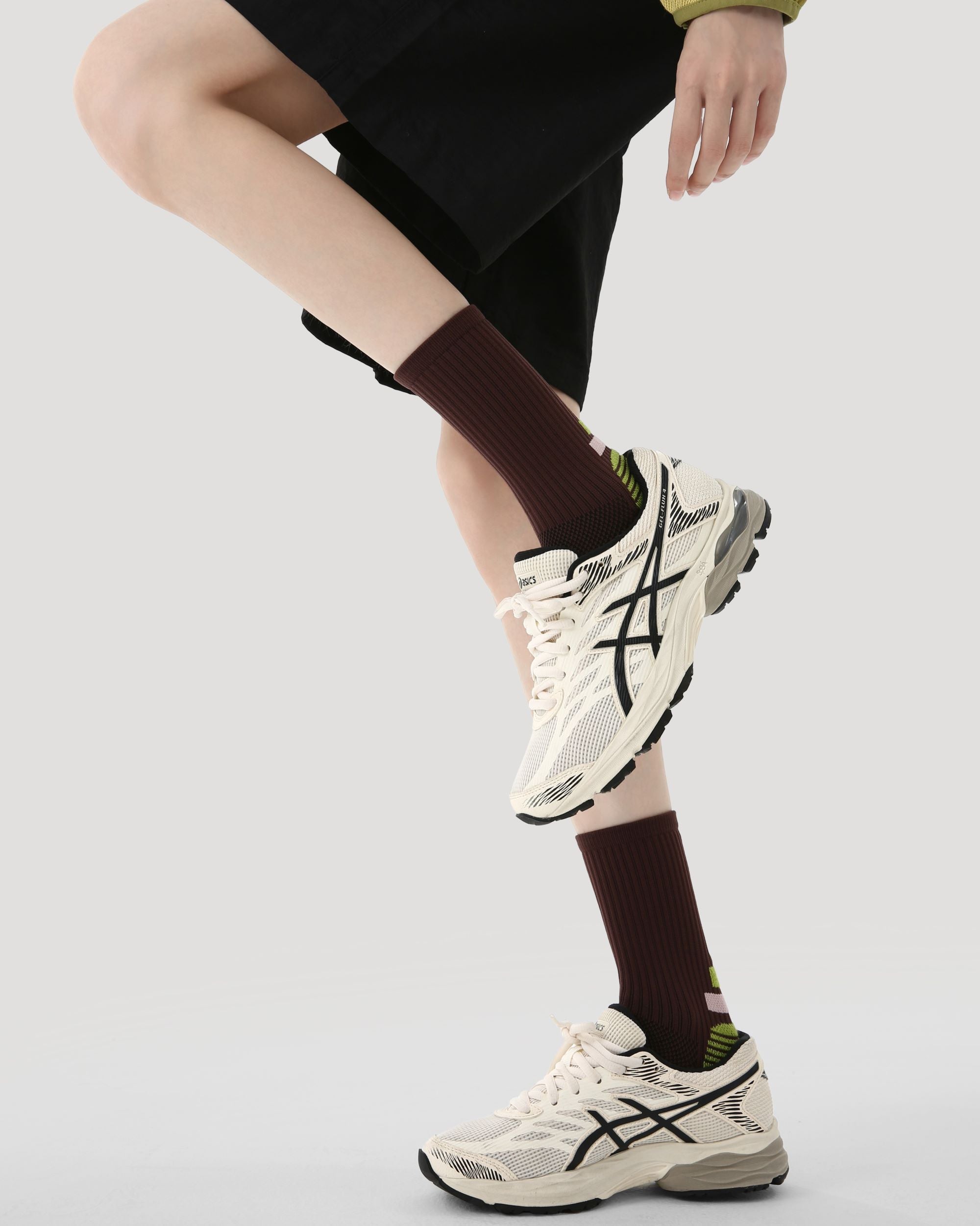 Womens Thin Compression Crew Socks Breathable Support Sport Socks