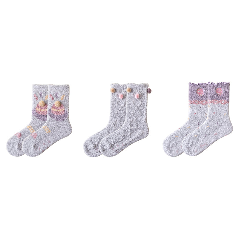 Sweetnana コージーファジークルーソックス for Women, 厚手の滑り止めソックス, かわいい冬用ストッキング, 柔らかく暖かいスリッパソックス, 3パックで追加の快適さ