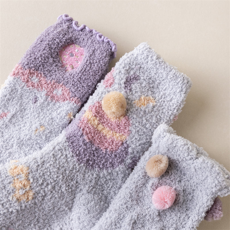 Sweetnana コージーファジークルーソックス for Women, 厚手の滑り止めソックス, かわいい冬用ストッキング, 柔らかく暖かいスリッパソックス, 3パックで追加の快適さ