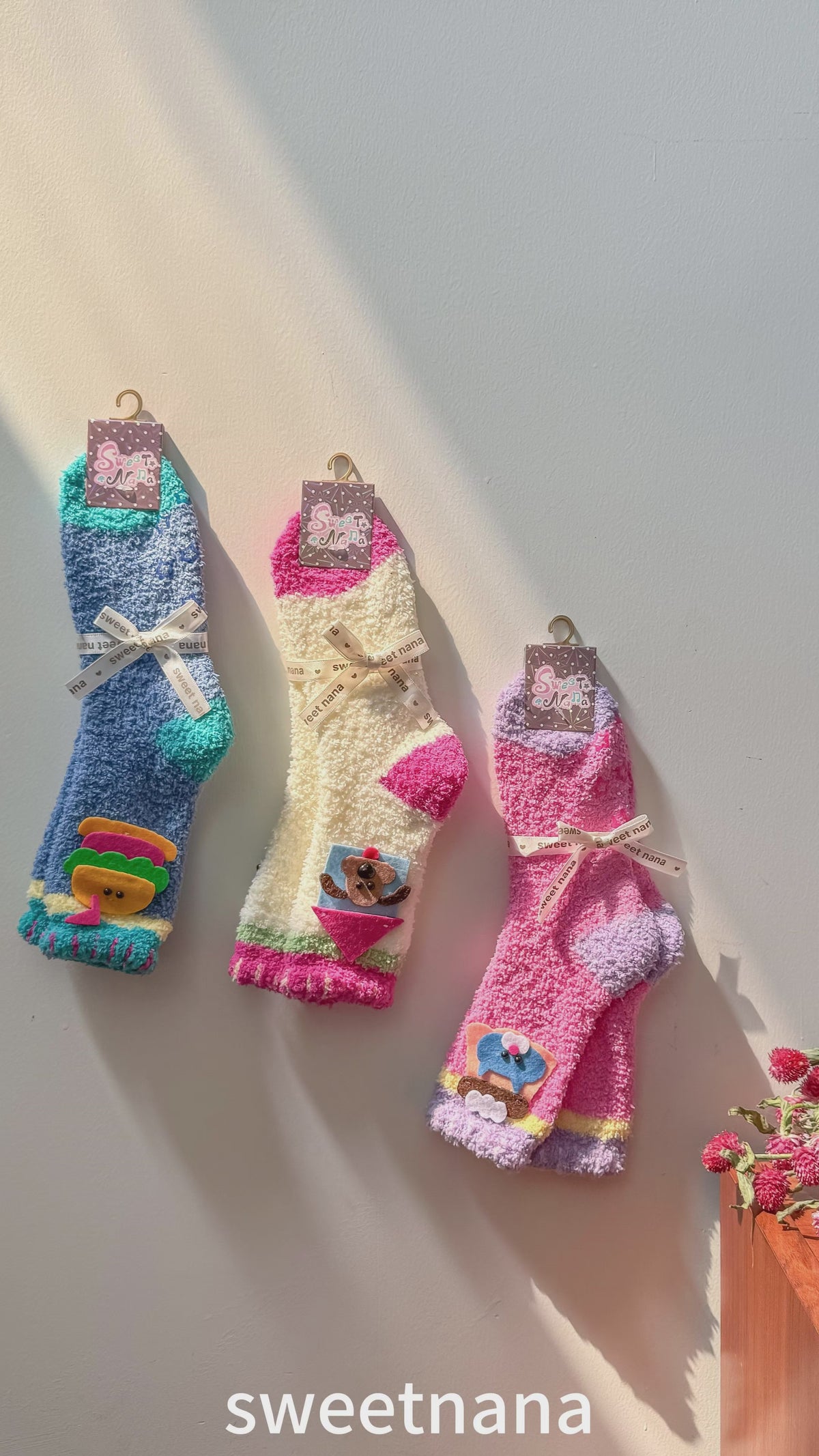 Felt Appliqué Cozy Floor Crew Socks
