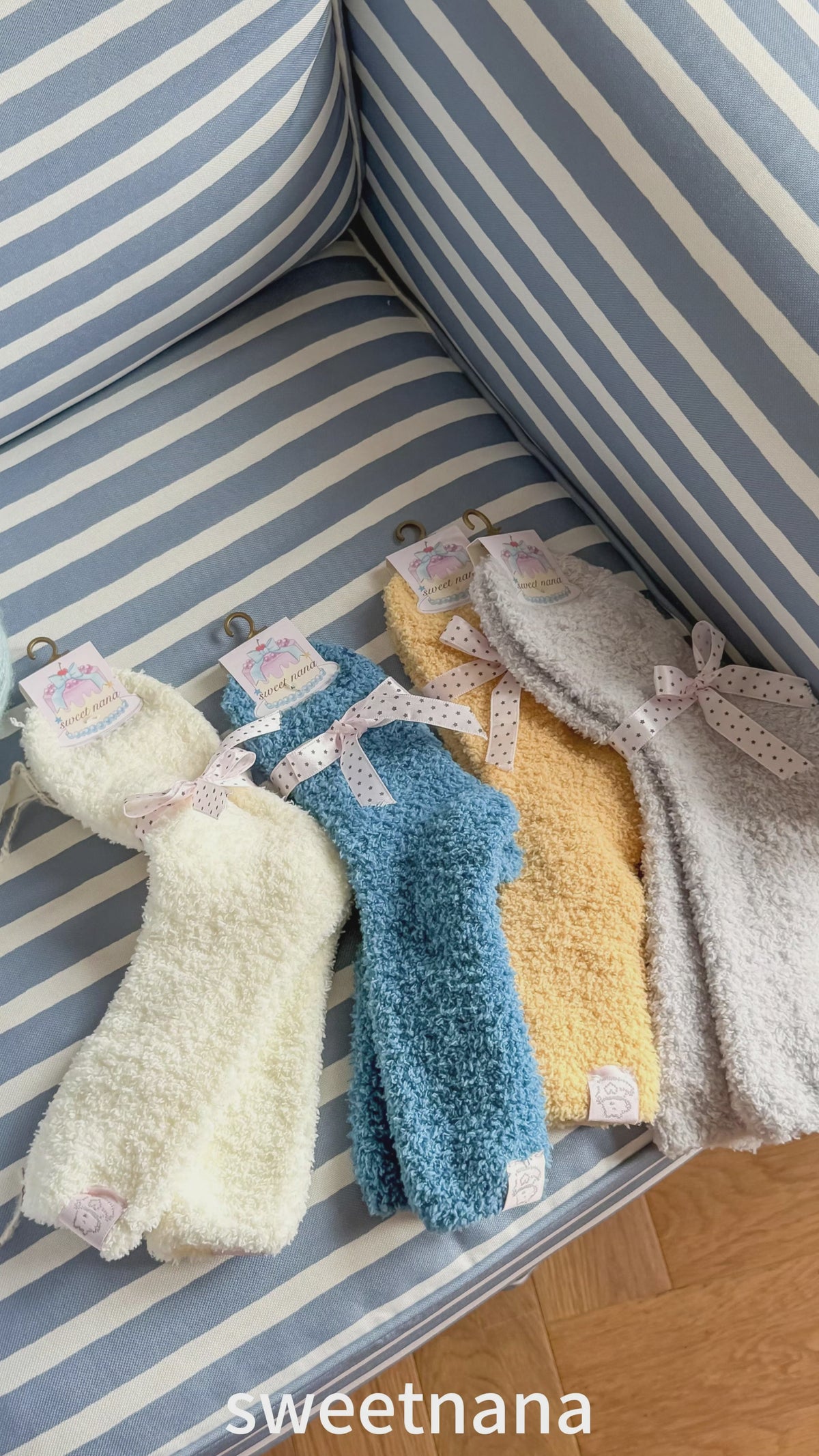 Cozy Cloud Slouchy Fuzzy Crew Socks